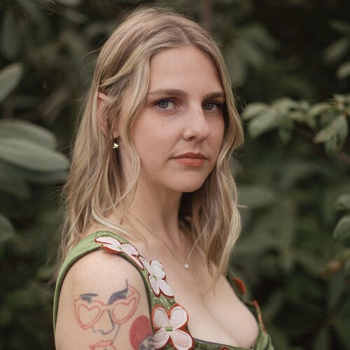 Dori Freeman: Ten Thousand Roses - COMPACT DISCS